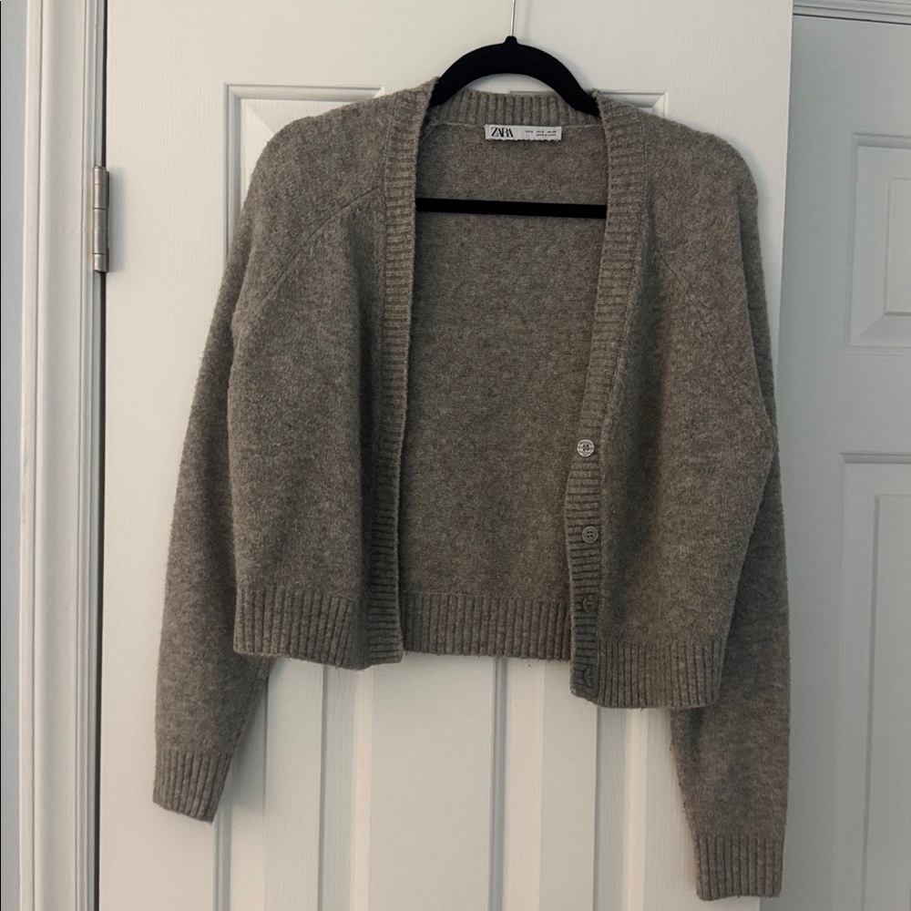 Zara Heather Gray Knit Sweater